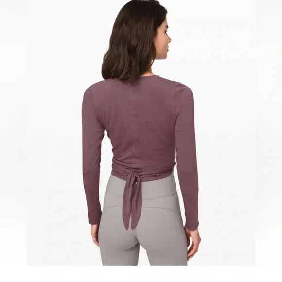 Lululemon Time to Restore Long Sleeve Antique Bark Mauve Wrap Tie Top Crew
Sz4 - Picture 2 of 5
